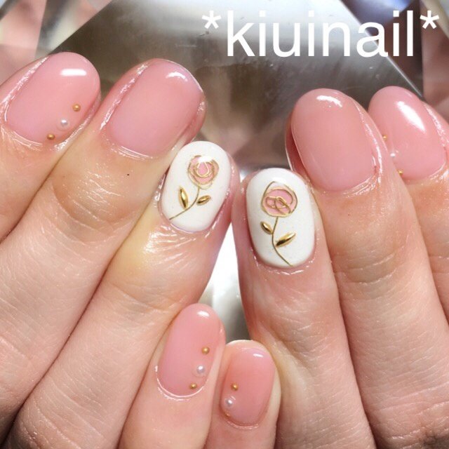 オールシーズン オフィス 女子会 ハンド フラワー Kiuinailのネイルデザイン No ネイルブック