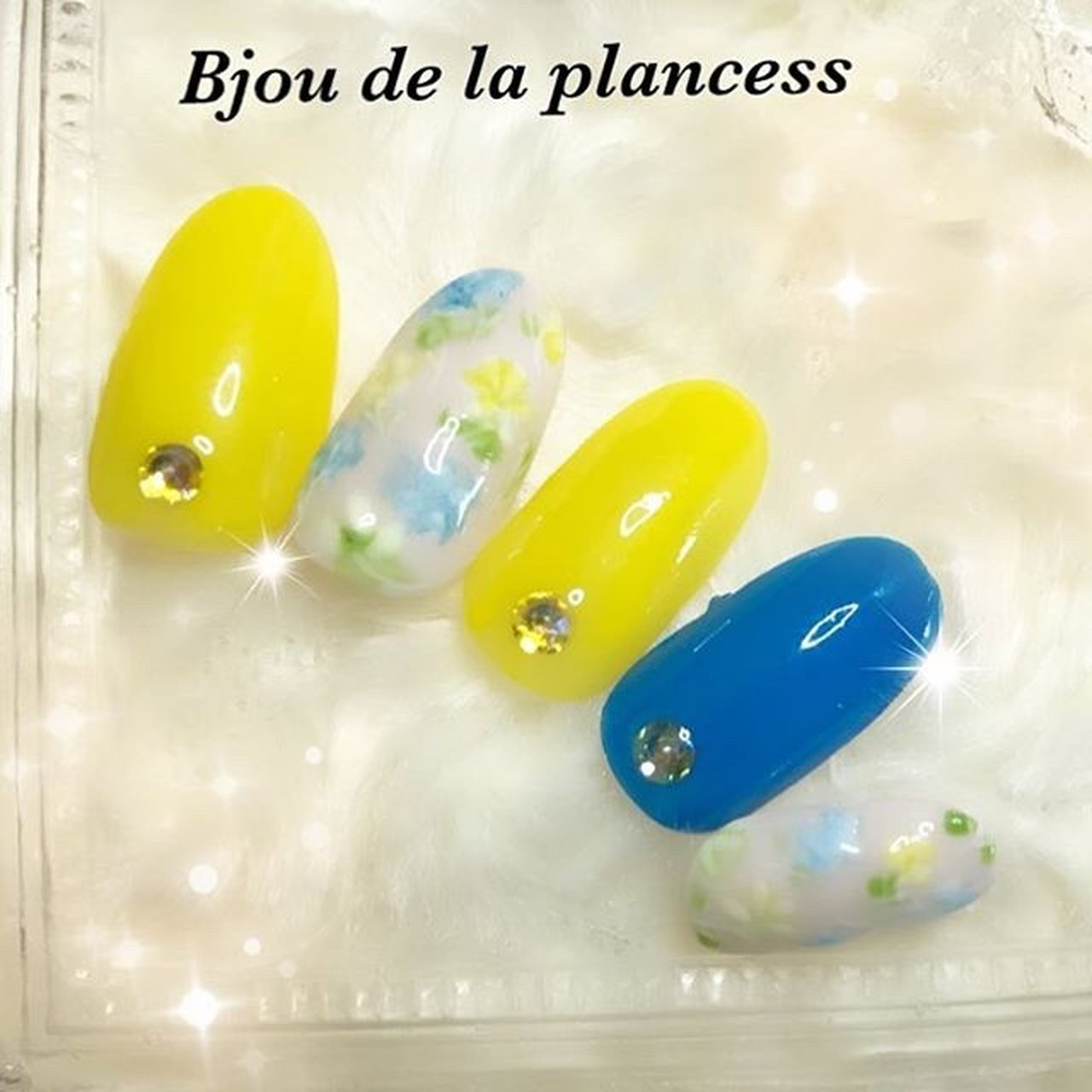 旅行 梅雨 海 デート ハンド Bjou De La Prancessのネイルデザイン No 2988579 ネイルブック