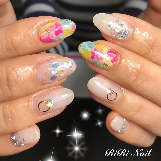 春 リゾート ブライダル パーティー ハンド Riri Nailのネイルデザイン No ネイルブック