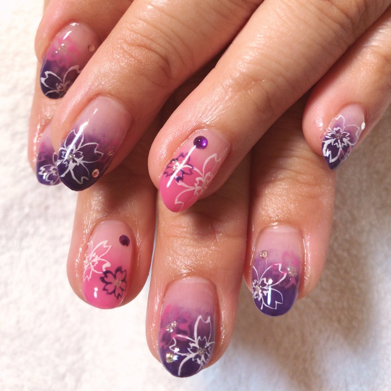 春 ハンド フラワー ピンク パープル Plus Nail プラスネイルのネイルデザイン No ネイルブック