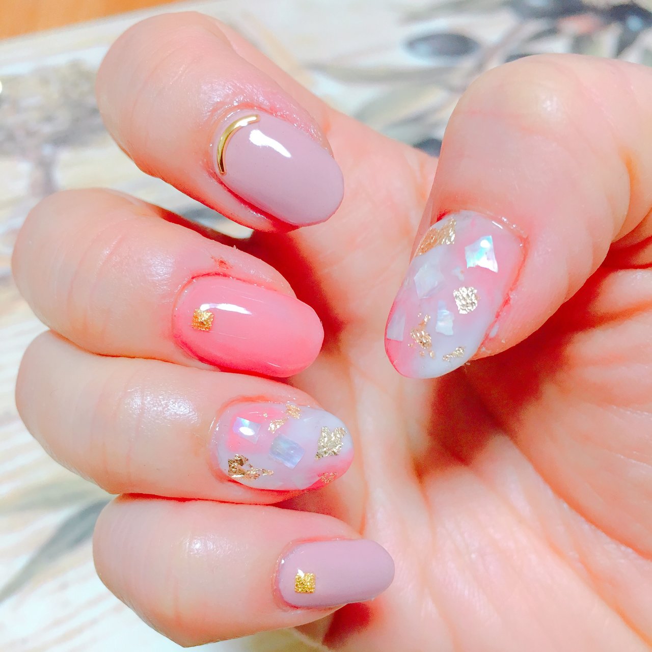春 オフィス デート ハンド シェル Harunonのネイルデザイン No ネイルブック
