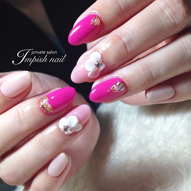 春 デート ハンド ビジュー フラワー 春日井市自宅サロンimpishnailのネイルデザイン No ネイルブック