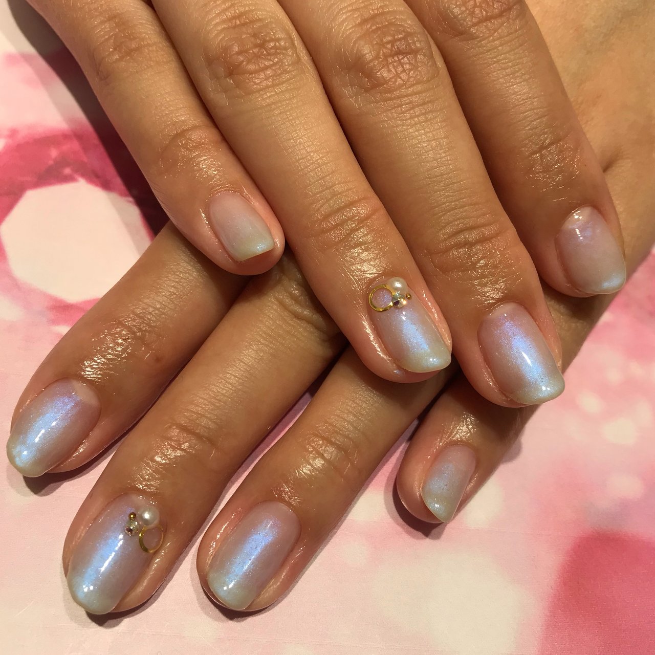 春 ハンド オーロラ ミディアム ジェル ネイルサロンh S高崎オーパのネイルデザイン No ネイルブック