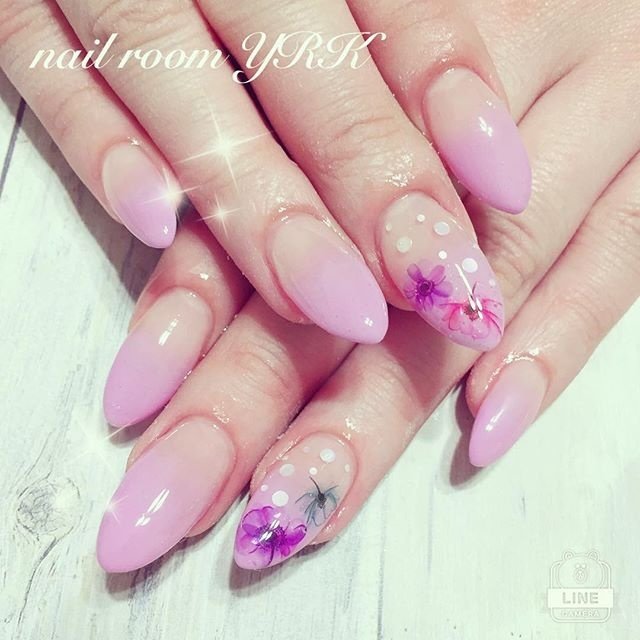 春 ハンド グラデーション ホログラム フラワー Nail Room Yrkのネイルデザイン No ネイルブック