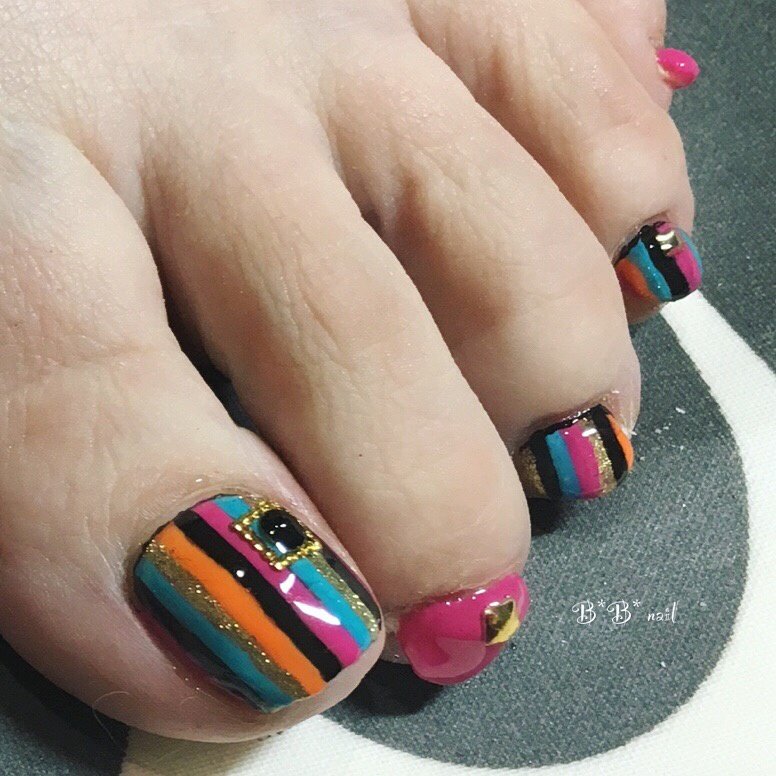 夏 リゾート 浴衣 デート フット B B Nailのネイルデザイン No 3013802 ネイルブック
