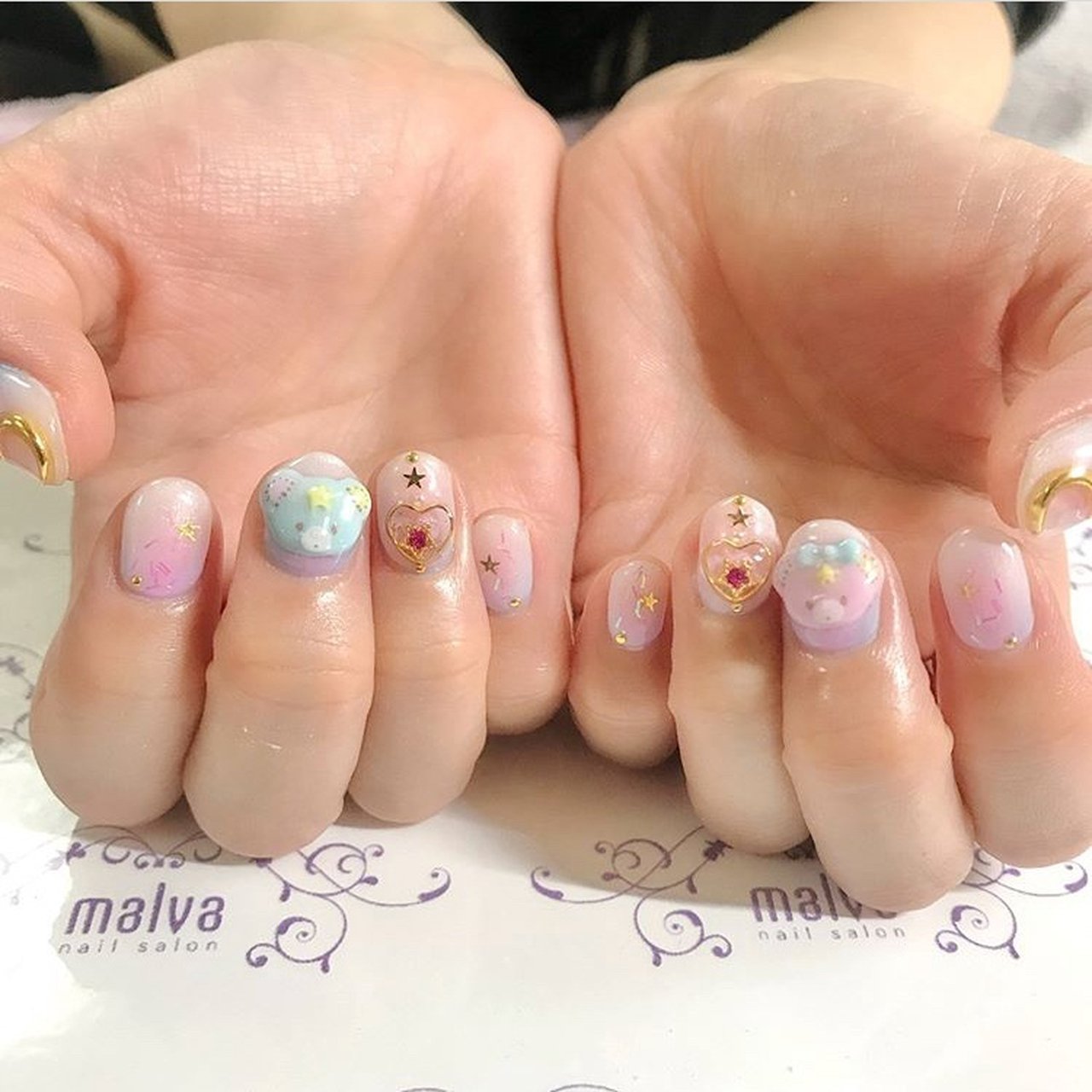 オールシーズン ハンド キャラクター 3d ショート Nailsalon Malva 原宿店のネイルデザイン No ネイルブック