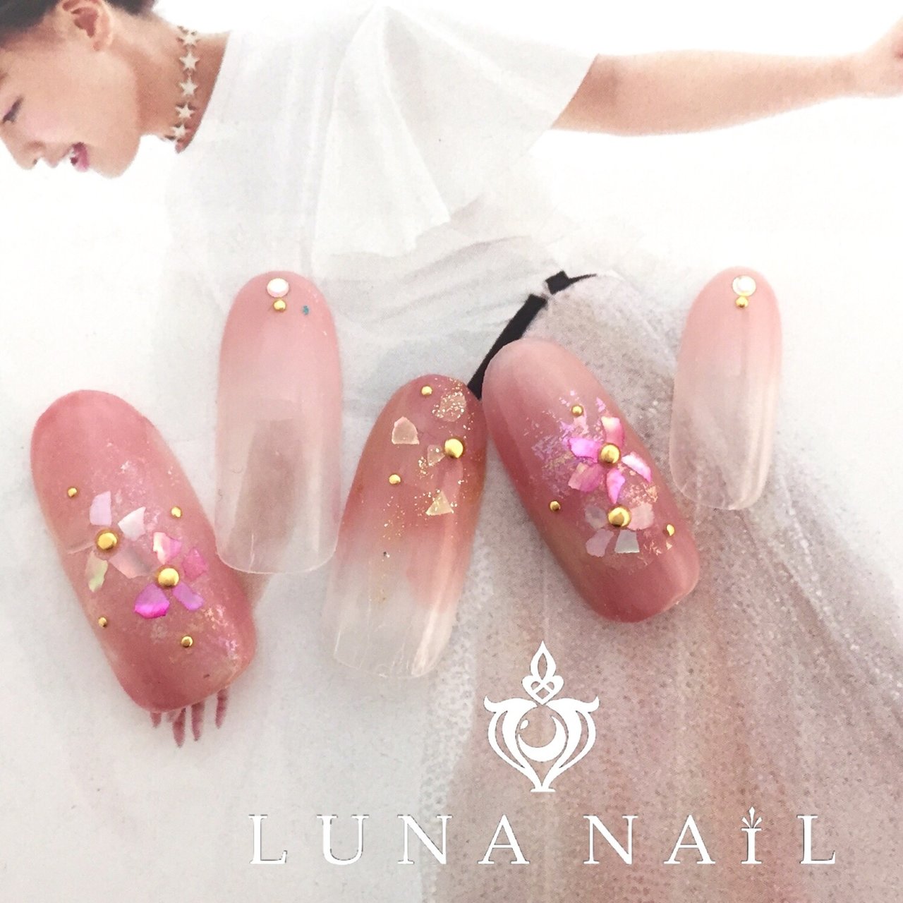 春 ハンド グラデーション フラワー シェル Luna Nail のネイルデザイン No ネイルブック