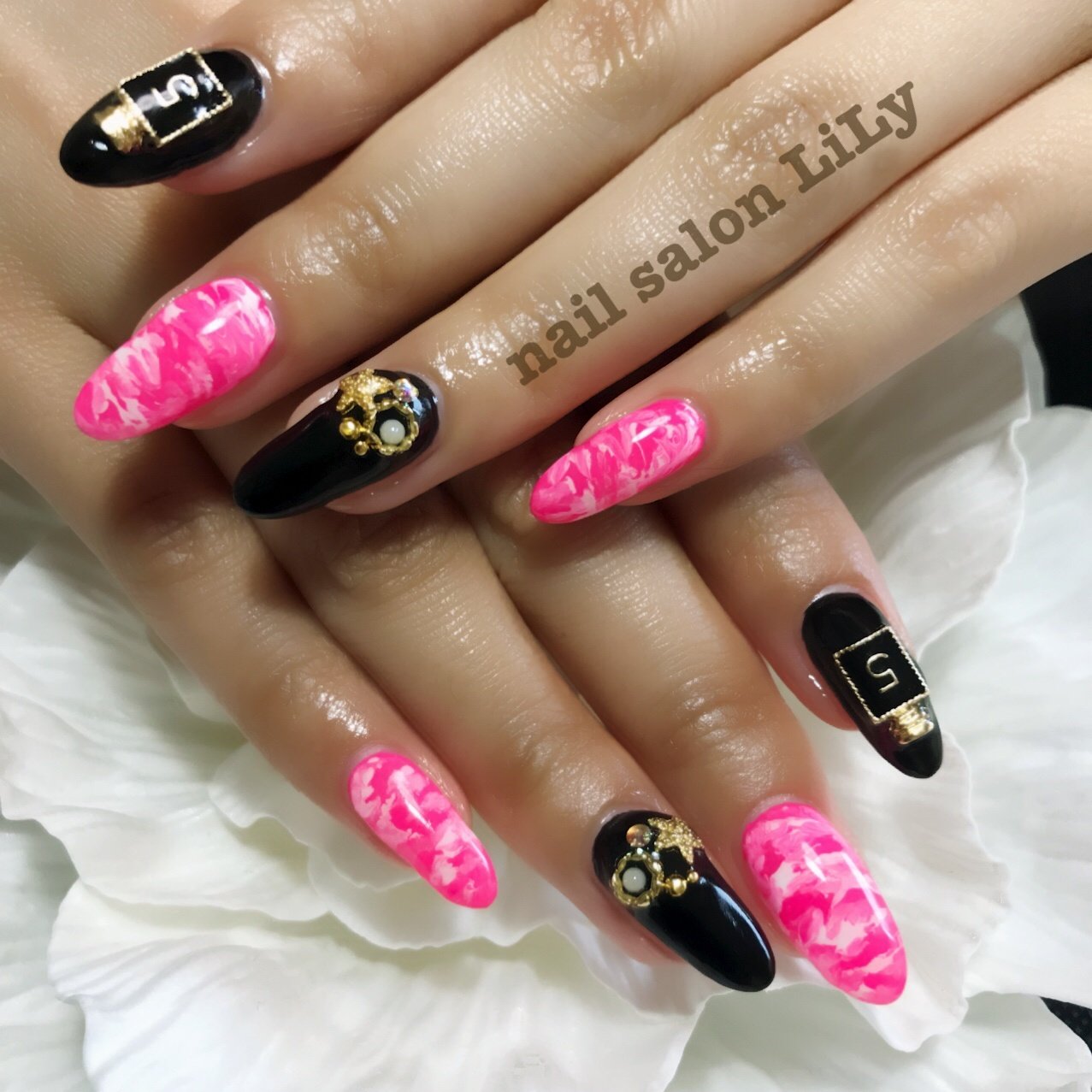 オールシーズン パーティー デート 女子会 ハンド Nail Salon Lilyのネイルデザイン No ネイルブック