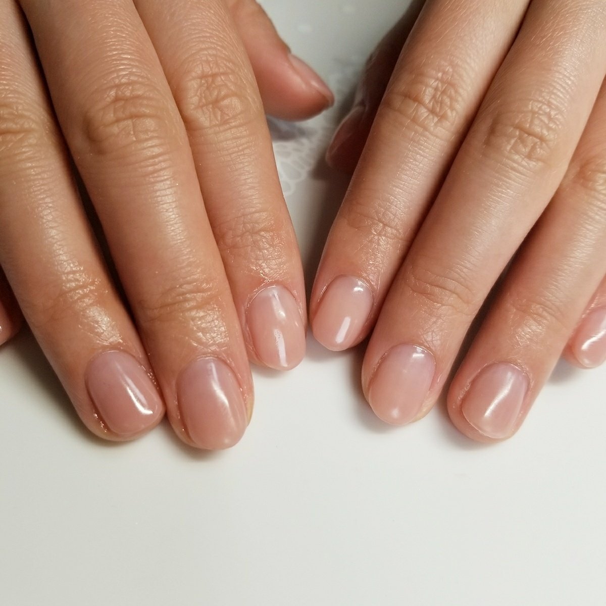 シンプル グラデーション マット ベージュ ピンク Nail Salon Curearsのネイルデザイン No ネイルブック