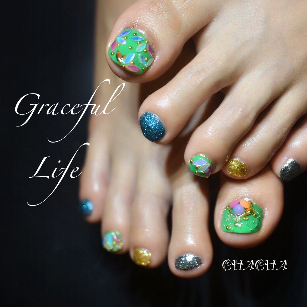 オールシーズン フット エスニック ニュアンス グリーン Chacha Nailのネイルデザイン No ネイルブック