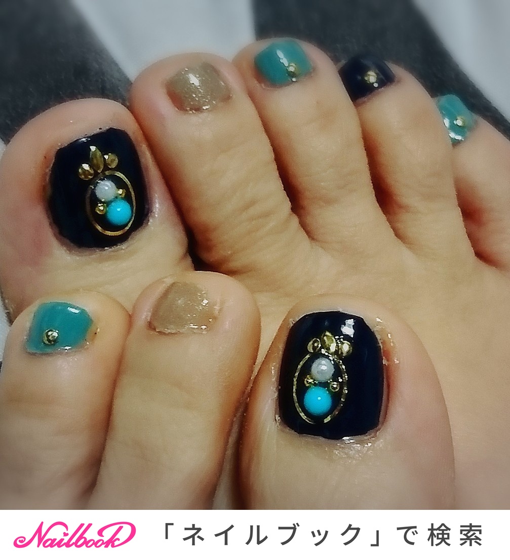 フット シンプル グリーン ネイビー ゴールド はる のネイルデザイン No ネイルブック