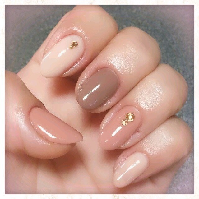 ハンド シンプル ワンカラー ベージュ ブラウン Lazyのネイルデザイン No ネイルブック