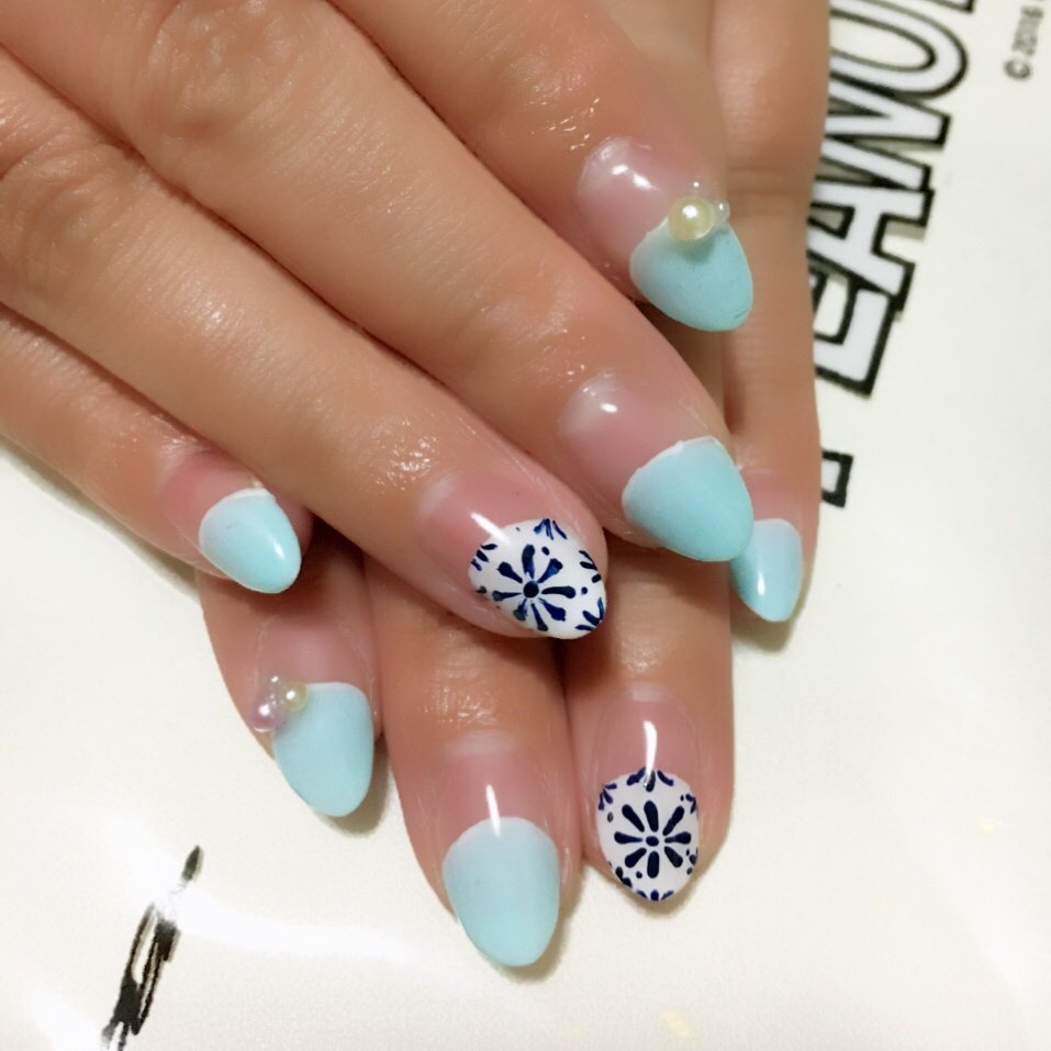 春 夏 ハンド 変形フレンチ レトロ Hauoli Nailのネイルデザイン No ネイルブック