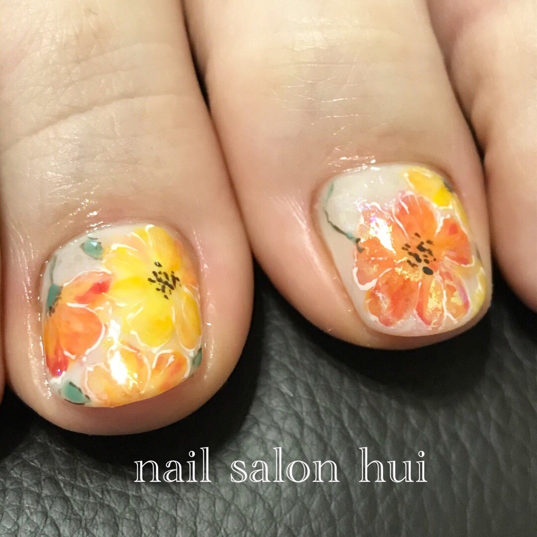 フット フラワー ピンク オレンジ イエロー Nailsalon Huiのネイルデザイン No ネイルブック