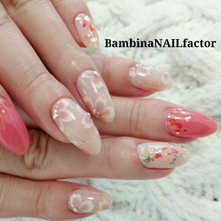 春 オールシーズン ブライダル ハンド シンプル Bambinanailfactorkiyokoのネイルデザイン No ネイル ブック