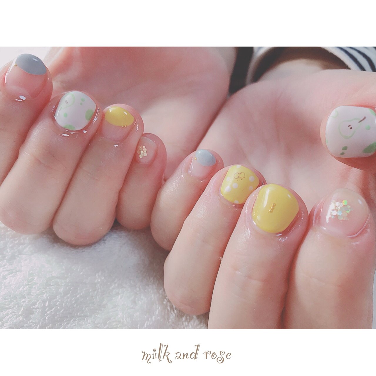 春 夏 旅行 デート 変形フレンチ Milkandrose Nailのネイルデザイン No ネイルブック