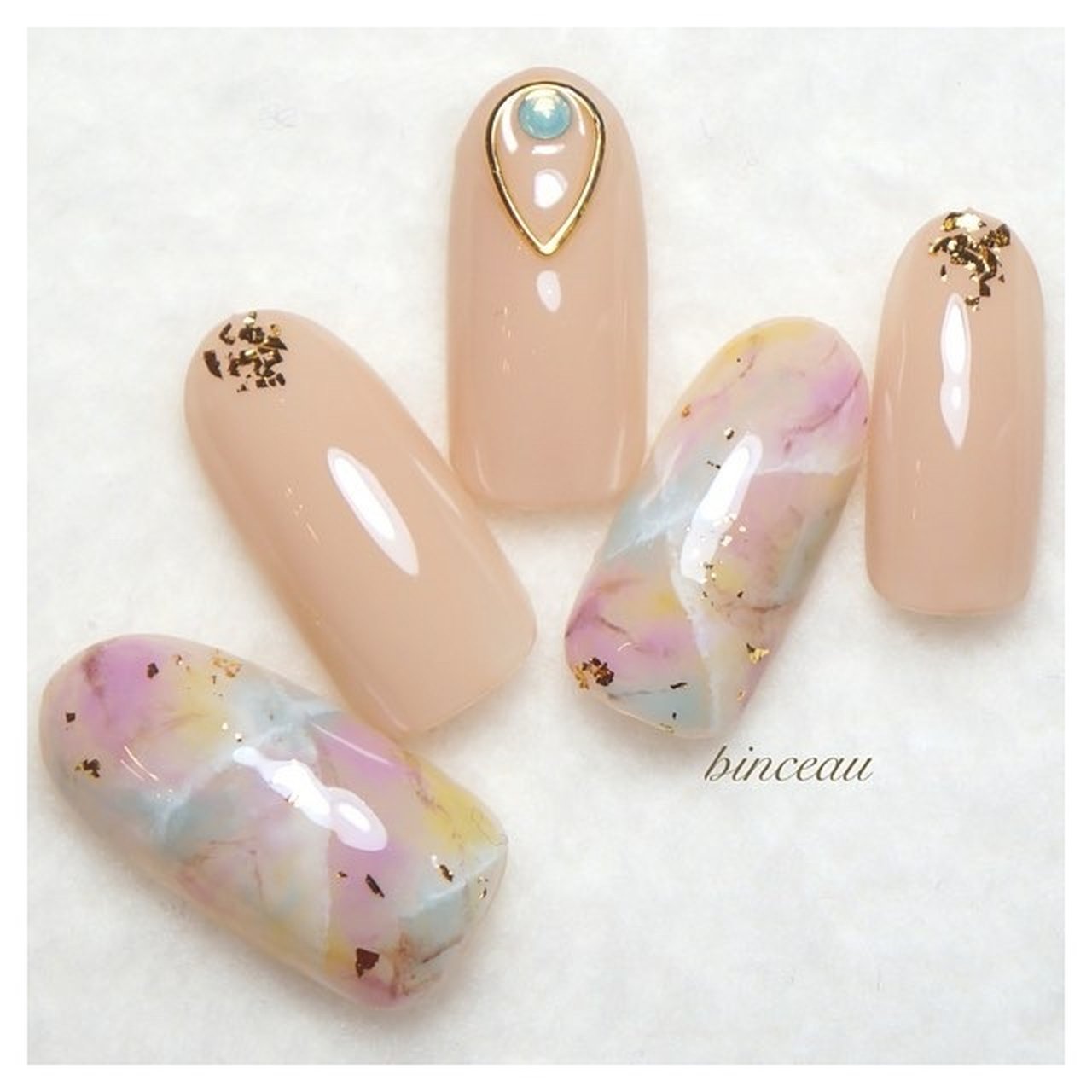 春 夏 オールシーズン オフィス ビジュー Nail Salon Pinceau パンソー のネイルデザイン No ネイルブック