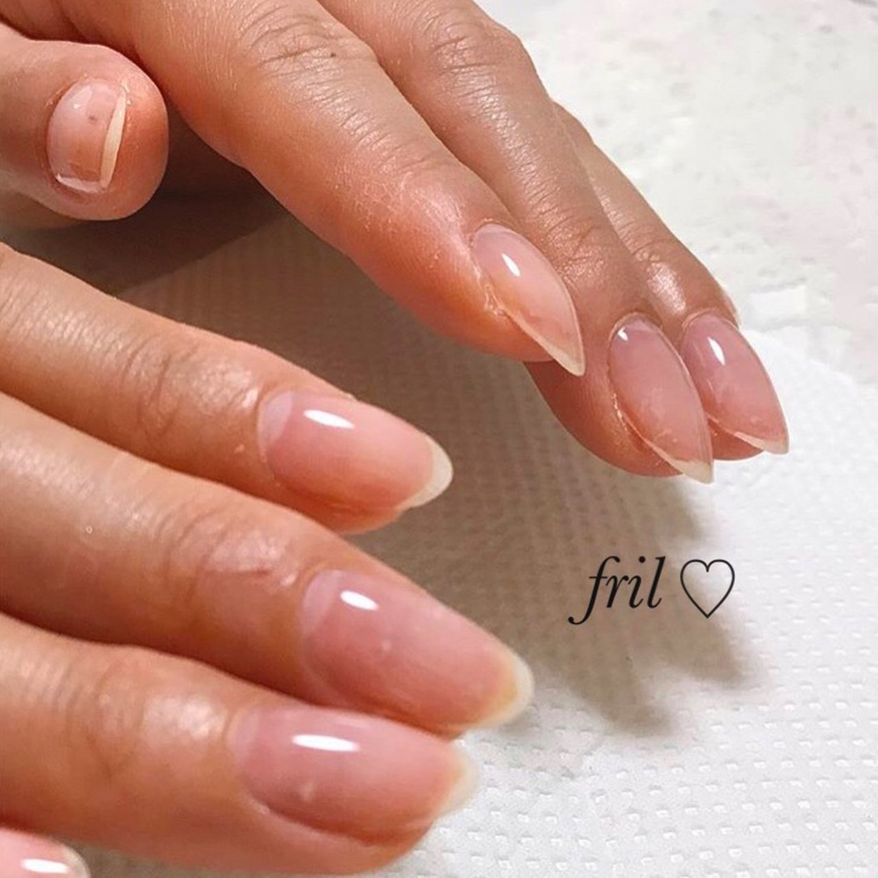 オールシーズン オフィス ハンド クリア ジェルネイル Private Nailsalon Frilのネイルデザイン No ネイル ブック