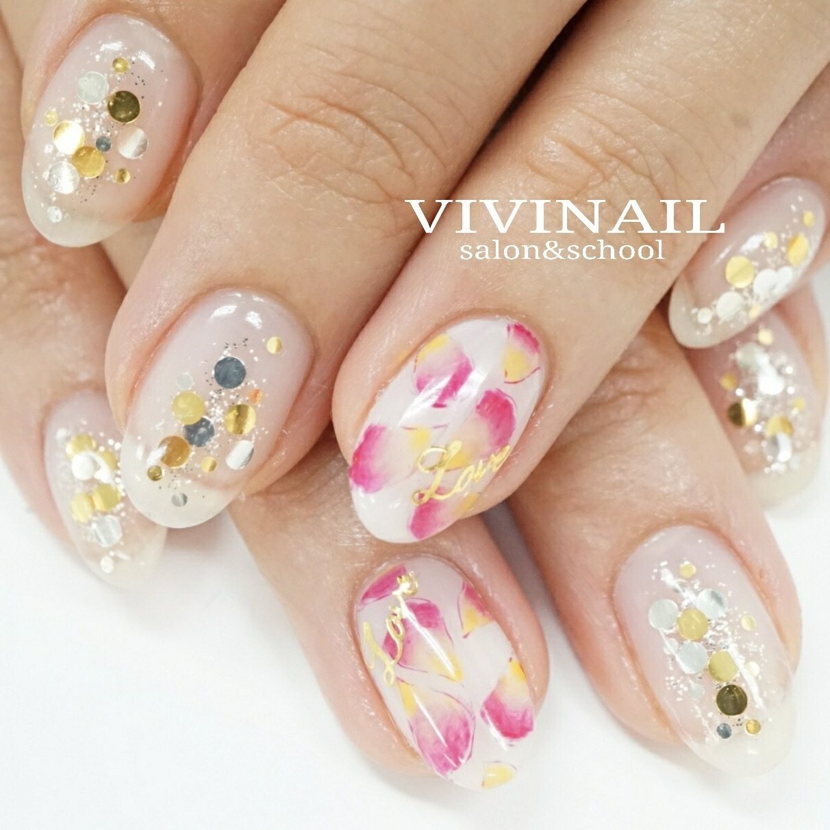 春 デート 女子会 ハンド ラメ Vivi Nail Eyelashのネイルデザイン No ネイルブック