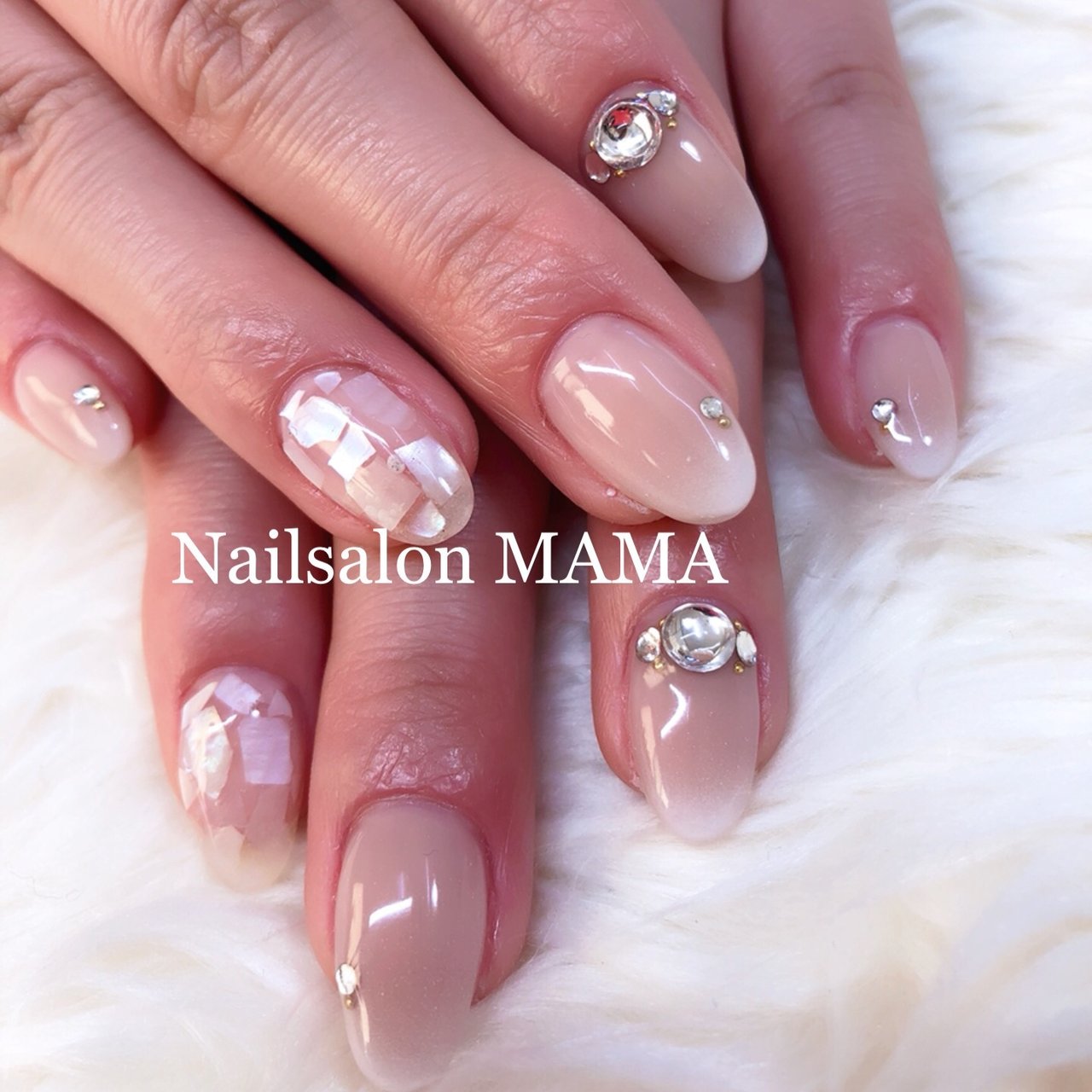 オールシーズン オフィス ブライダル デート ハンド Nailsalon Mamaのネイルデザイン No ネイルブック