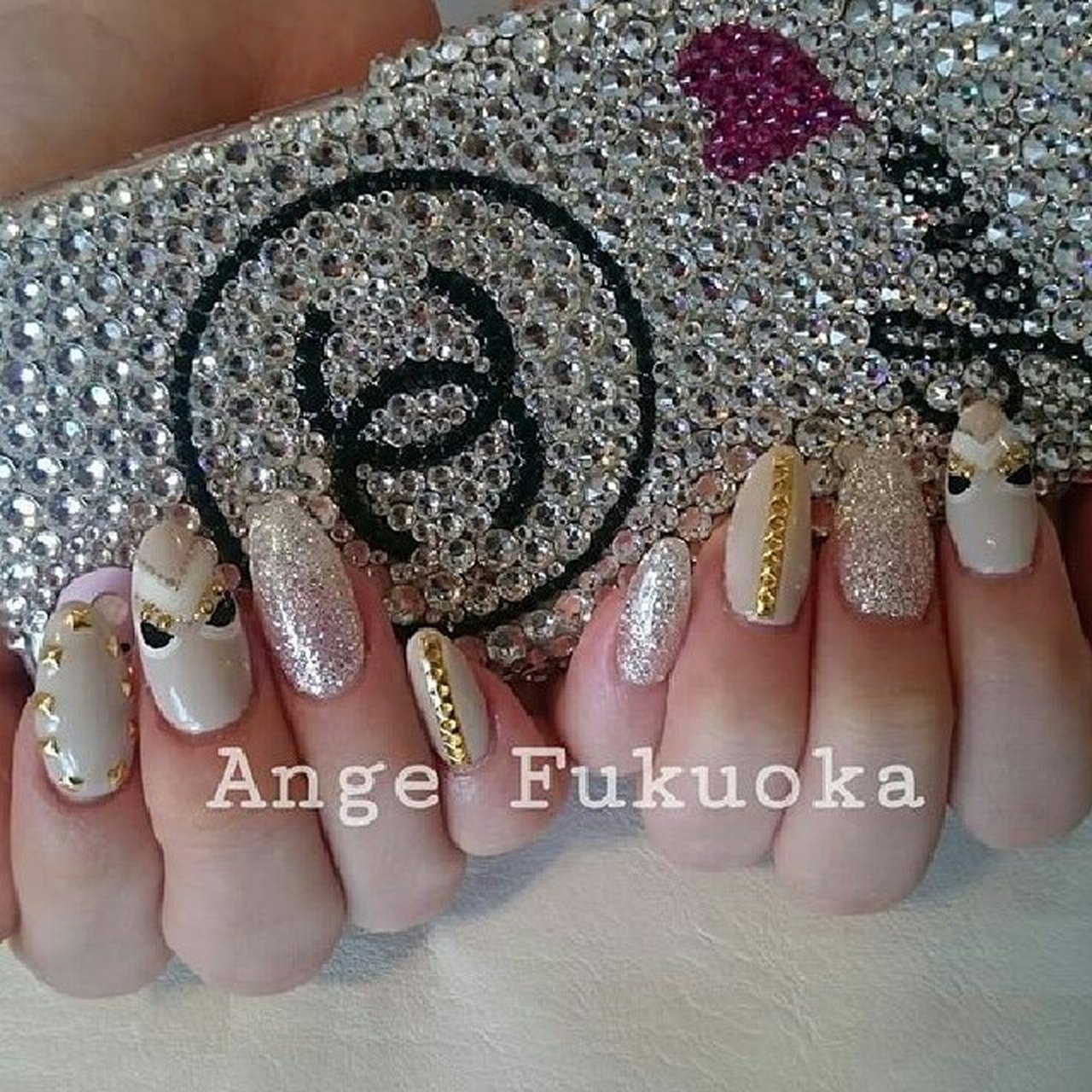 パーティー 女子会 ハンド キャラクター ロング Clors Akiko のネイルデザイン No ネイルブック