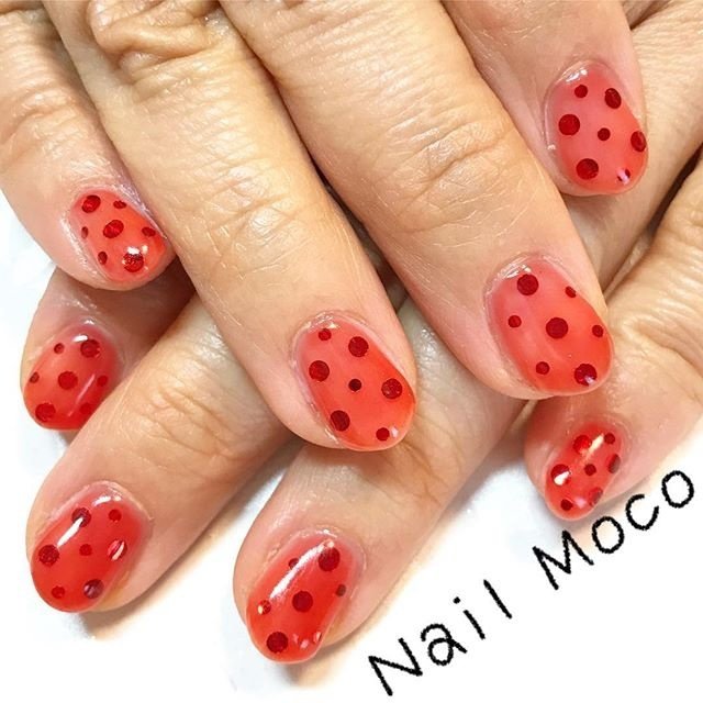 オールシーズン ハンド ホログラム シースルー ドット Nailmocoのネイルデザイン No ネイルブック