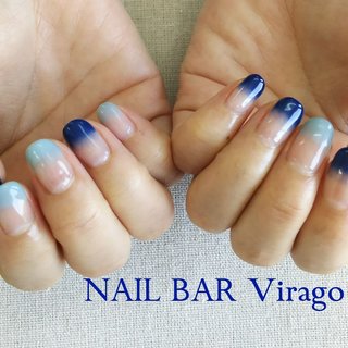 お客様ネイル #ライトブルー と#ネイビー の#グラデーション 
#ブルーネイル 増えてきました🌊
・
#ネイルバーヴィラーゴ は#gwも休まず営業 致します
https://nailbarvirago.jimdo.com/
・
#nailbarvirago #大分市ネイルサロン #大分ネイルサロン #nail #ネイルケア #ブルーネイル #大人ネイル #シニアネイル #夏ネイル #わさだ #70代のお客様 も #40代ネイリスト #テンション低めのネイリスト #ジェルネイル #上品ネイル #パラジェル #リクライニングソファ #大人女性ネイル #ネイルブック #巻き爪 #巻き爪補正 #ぺディグラス #夏 #オールシーズン #海 #浴衣 #ハンド #シンプル #グラデーション #大人 #ショート #水色 #ブルー #ネイビー #ジェルネイル #お客様 #nail_bar_virago #ネイルブック