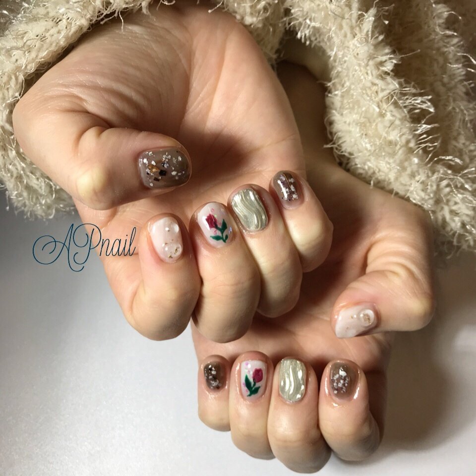 ハンド フラワー シェル 水滴 ニュアンス Apnail Rのネイルデザイン