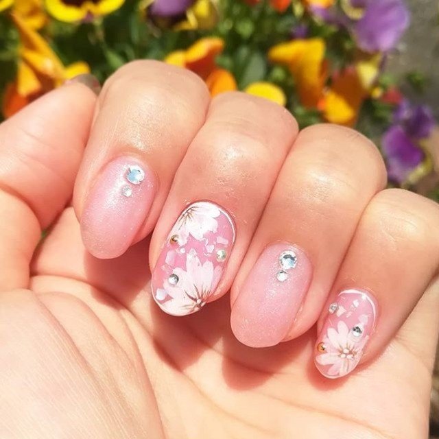 春 パーティー デート 女子会 ハンド Whitecat Nailのネイルデザイン No ネイルブック