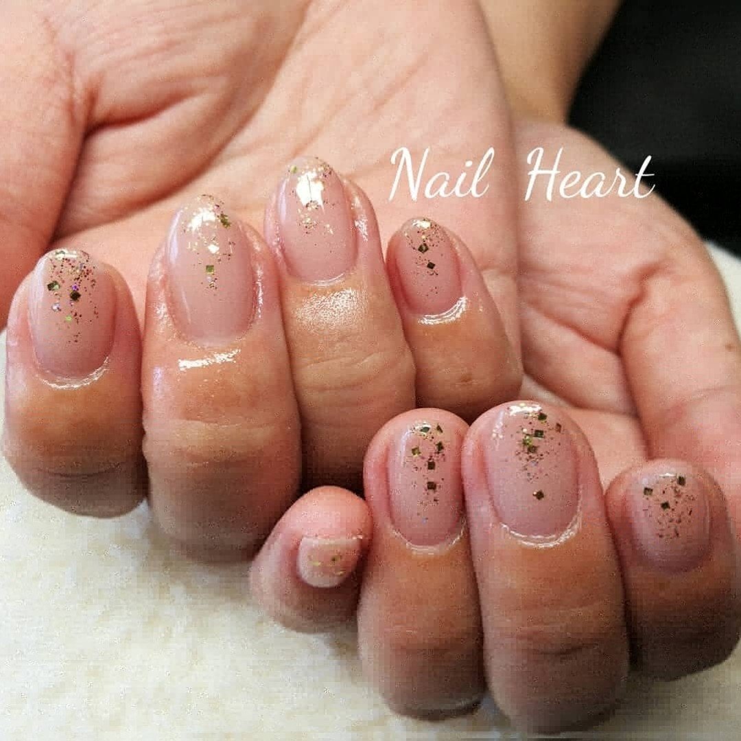 オールシーズン ハンド シンプル ラメ ワンカラー Nailheartのネイルデザイン No ネイルブック