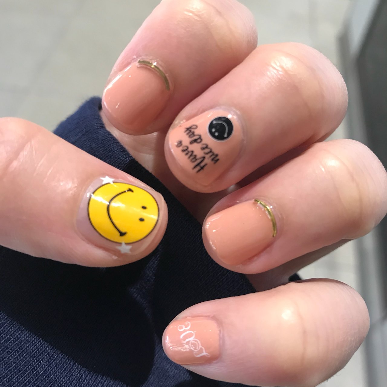 オールシーズン ハンド キャラクター ショート オレンジ あゆみのネイルデザイン No 3145154 ネイルブック