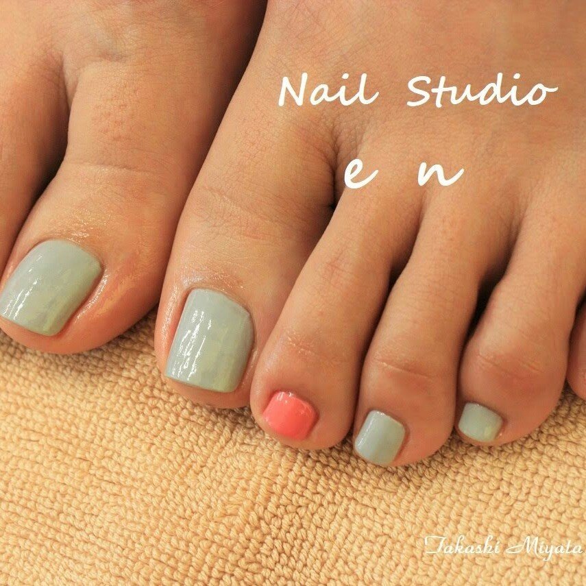 夏 秋 旅行 海 フット Nailstudio Enのネイルデザイン No ネイルブック