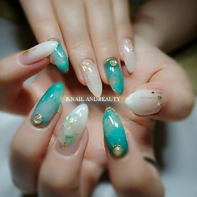 夏 旅行 海 リゾート ハンド Nailandbeautyアンドネイルアンドビューティーのネイルデザイン No 3155377 ネイルブック