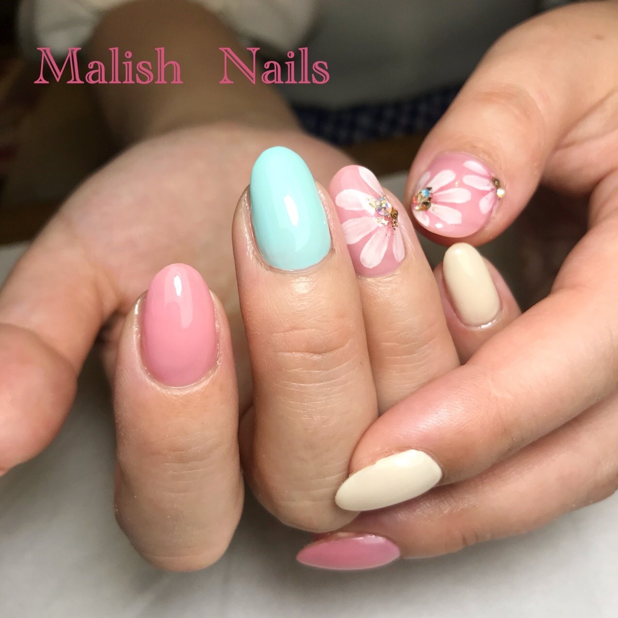 春 デート 女子会 ハンド フラワー Makiko Itoのネイルデザイン No ネイルブック