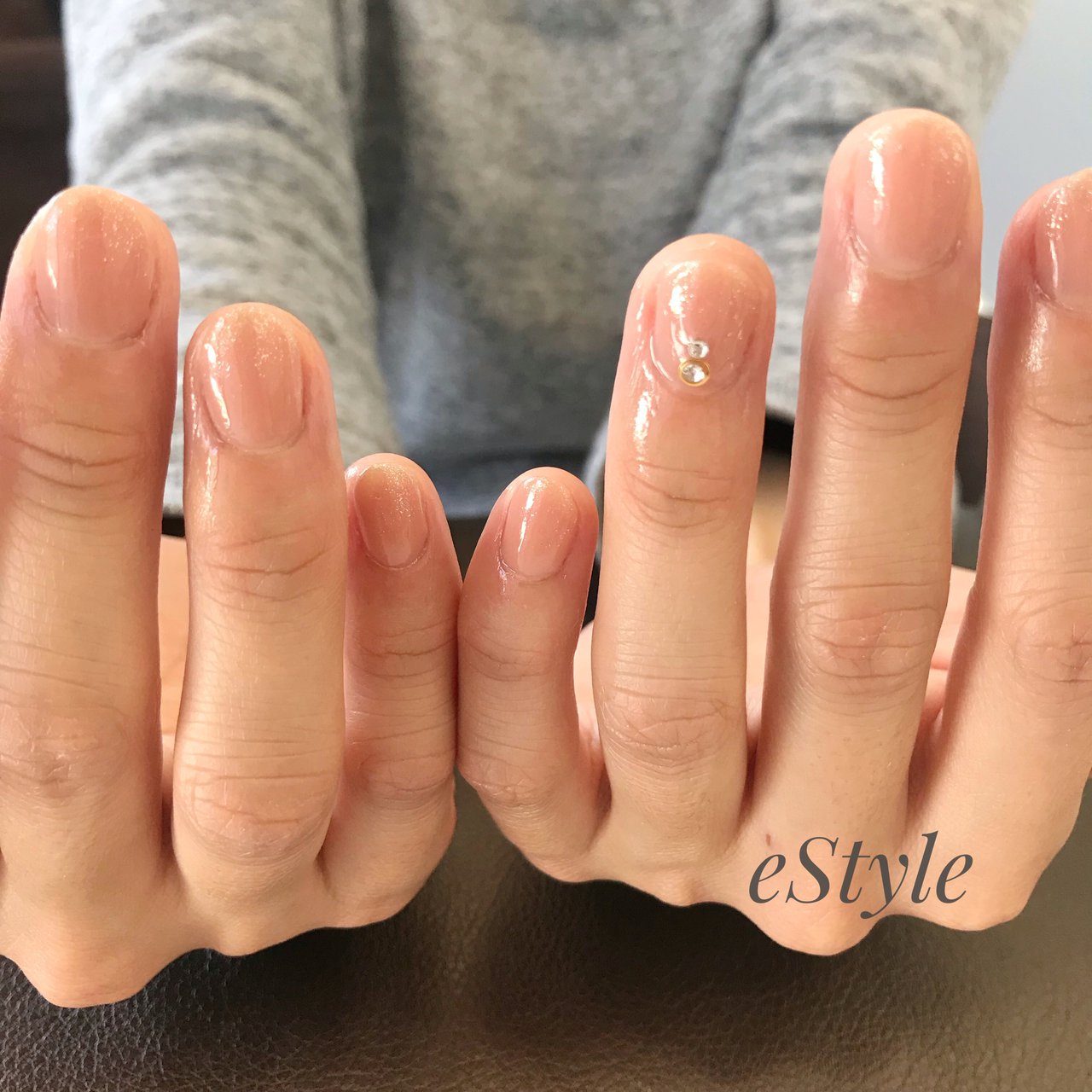 ブライダル ハンド シンプル ショート ジェルネイル Estyleのネイルデザイン No ネイルブック