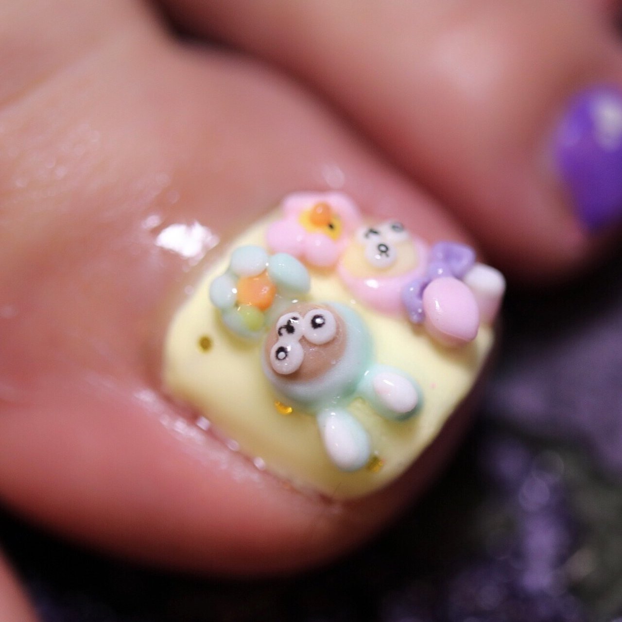 フット ワンカラー キャラクター 3d イエロー R And Youのネイルデザイン No ネイルブック