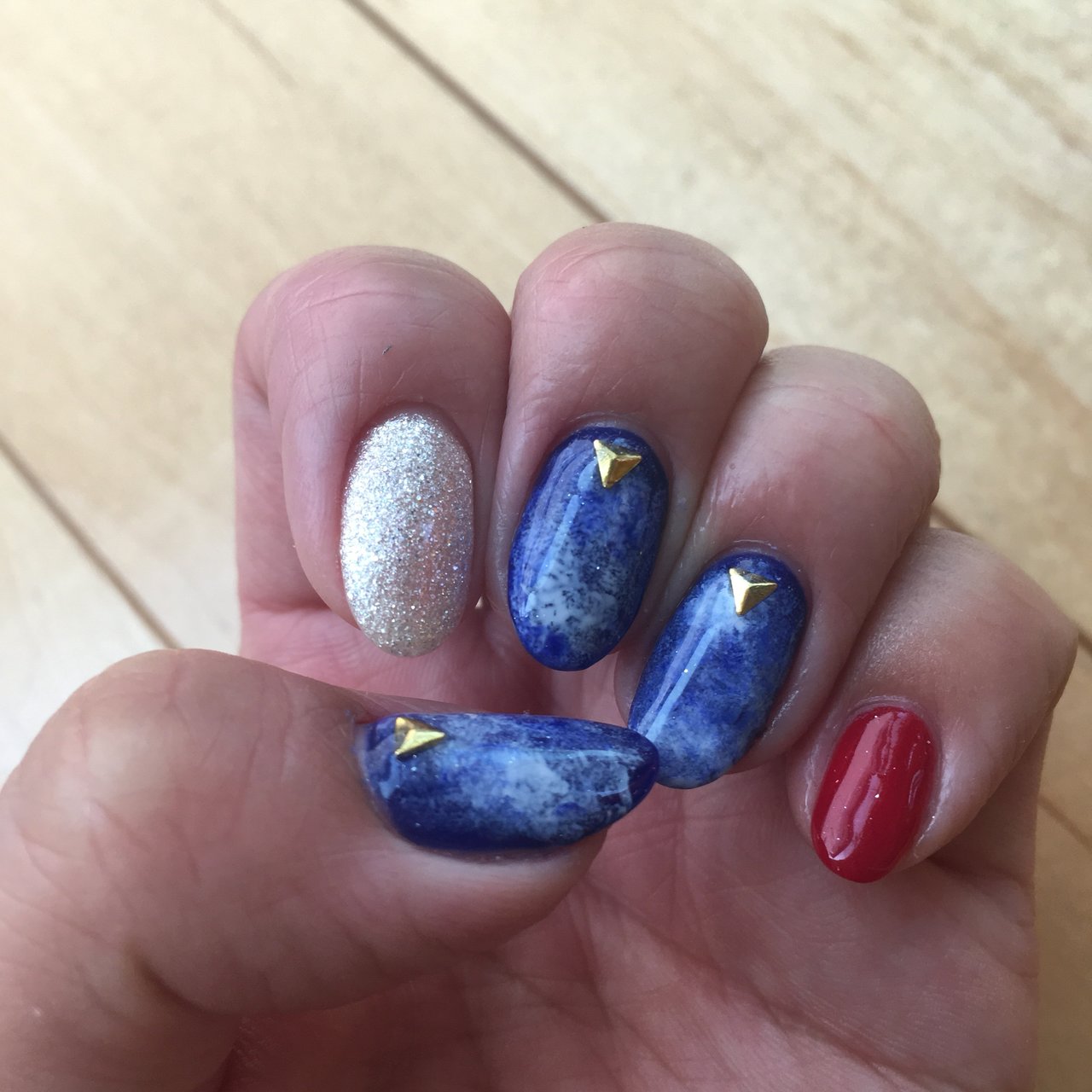 レッド ネイビー セルフネイル ゆうママのネイルデザイン No ネイルブック