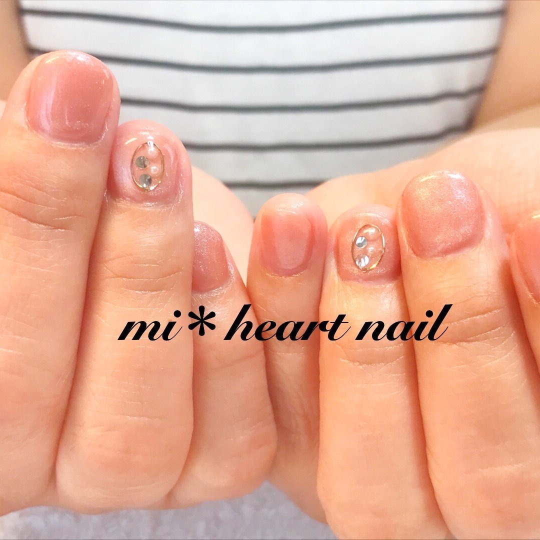 オールシーズン オフィス ハンド パール ショート Mi Heart Nailのネイルデザイン No ネイルブック