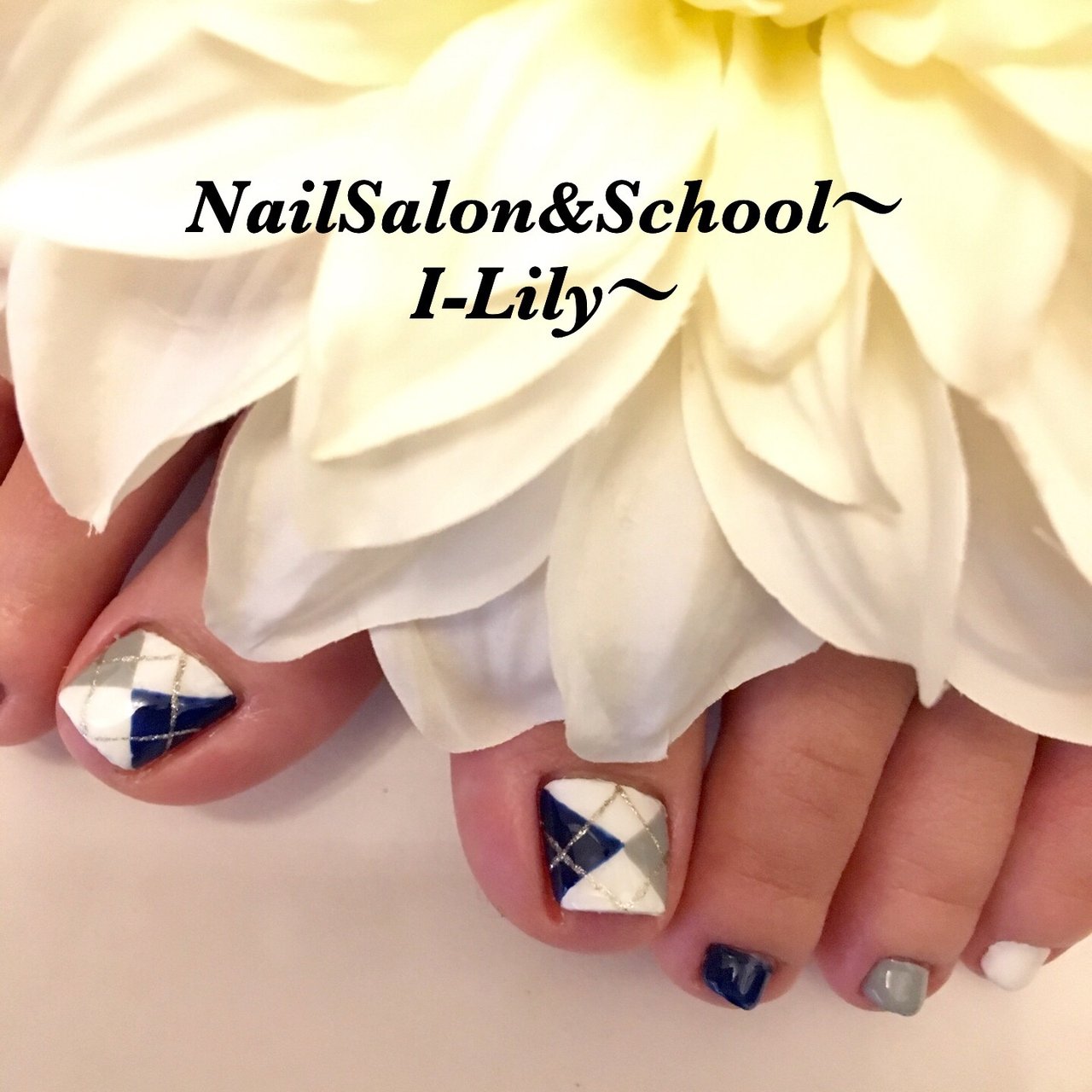 春 冬 オールシーズン フット ワンカラー Nailsalon School I Lily アイ リリーのネイルデザイン No ネイルブック