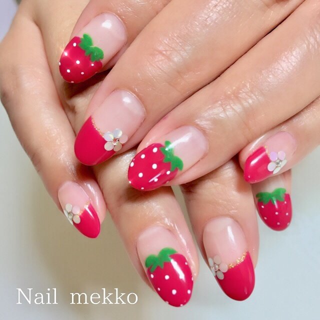 ライブ フレンチ 変形フレンチ ホログラム フラワー Nail Mekkoのネイルデザイン No ネイルブック