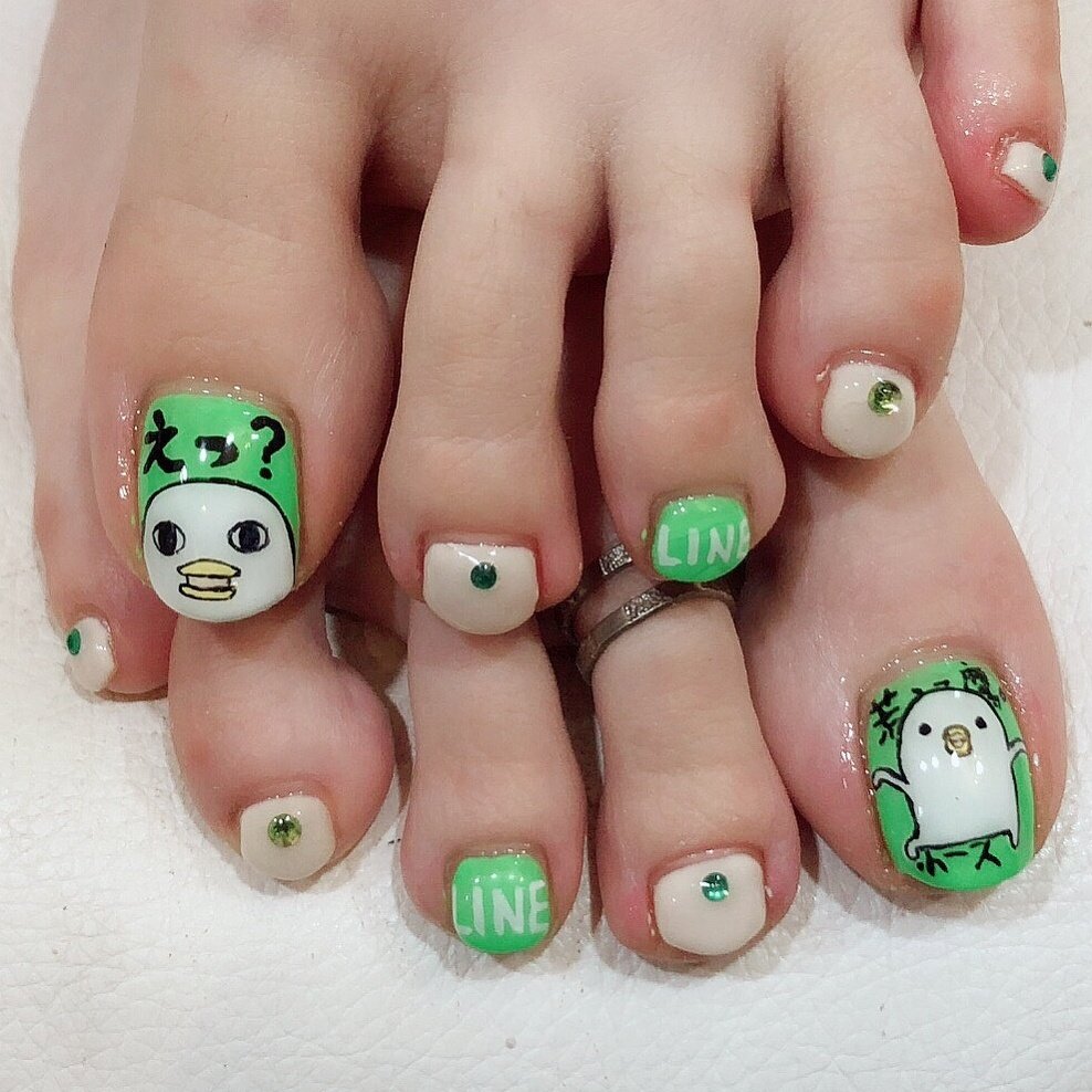 夏 海 浴衣 女子会 フット ネイルサロン Crystal Candyのネイルデザイン No ネイルブック