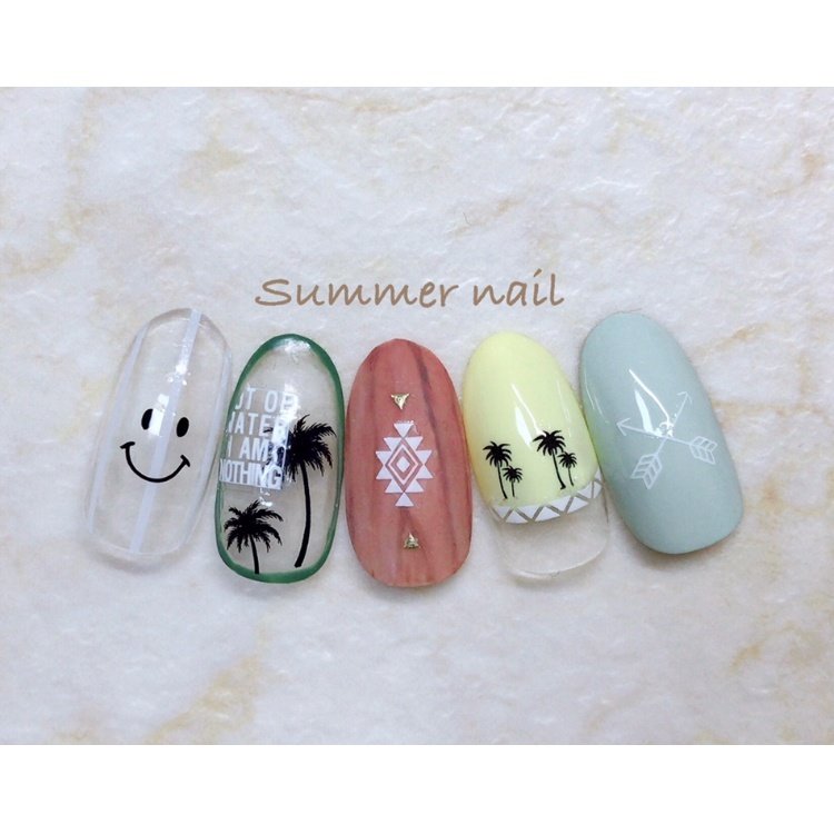 夏 ハンド ストライプ 木目調 イエロー Min Nail のネイルデザイン No ネイルブック