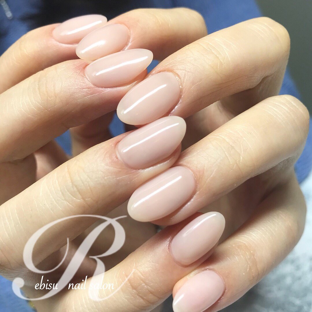 オールシーズン オフィス ブライダル デート ハンド Ebisu Nailsalon Rのネイルデザイン No ネイルブック