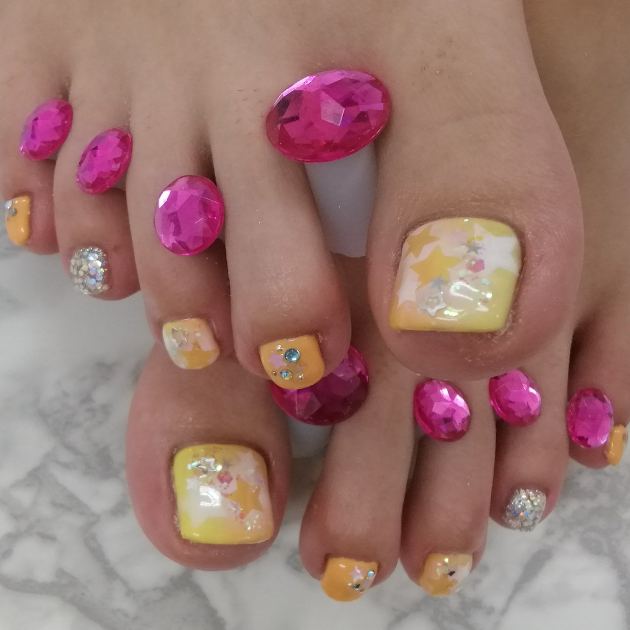 夏 海 リゾート ライブ フット Bravery Rose ブレイブリーローズのネイルデザイン No ネイルブック