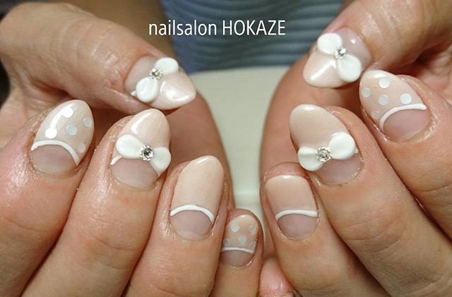 春 夏 ハンド フレンチ ドット Nailsalon Hokazeのネイルデザイン No ネイルブック