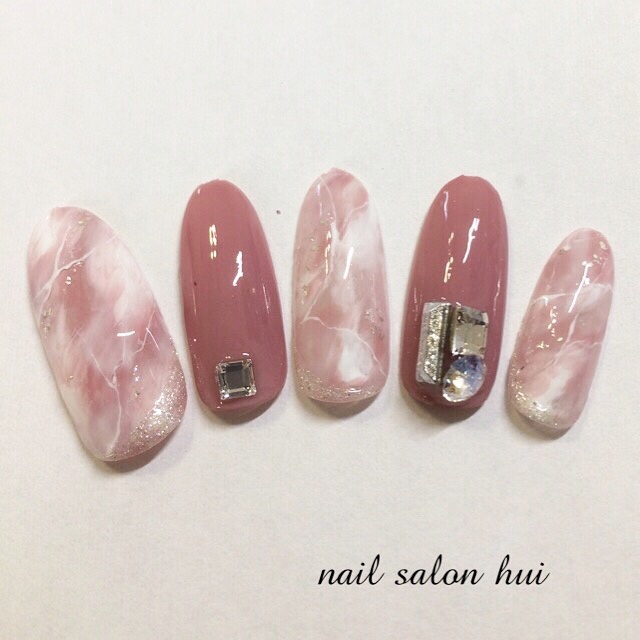 Nail Salon Hui ネイルサロンフイ 日野のネイルサロン ネイルブック