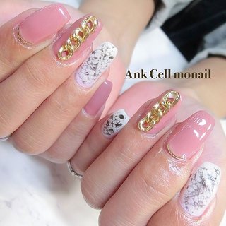 ヘビ柄風レース くすみピンク💖スクエア
 .
ヘビ柄がオシャレなネイル🌵✨
可愛いハーフ顔♥のお客様❤️
いつもありがとうございます☺️
.
担当 yurika
.
.
アイラッシュ&ネイル共通
ご予約はこちら↓

LINE ID @vnd4371h

TEL 0776-63-6268 
施術中は出られない場合がございます🙏
再度おかけ直し下さい☘️
.
.
#AnkCellmonail#アンクセルモナイル
#monail#もないる#monail_yurika
#福井ネイル#福井ネイルサロン
#ケア#ジェル#スカルプ#フットジェル
#ネイル#アートし放題#深爪矯正
#ベース一層残し#フィルイン
#JAPAN#福井県#福井市
#ネイルデザイン#ネイルプラス
#nail#nails#gelnail#nailsalon#footnail
#maogel#maogel導入サロン#maogel導入サロン福井 #春 #夏 #デート #ハンド #ワンカラー #アニマル柄 #チェーン #レース #ミディアム #ホワイト #ピンク #ジェルネイル #お客様 #MONNAL& / yurika 前田百合香 #ネイルブック