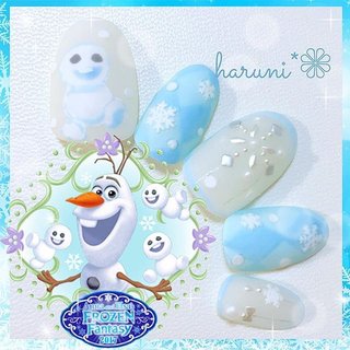 ディズニーネイルパーツ オラフ スヴェン スノーギース ファンタジースプリングス アナ雪❄️ ニンジン🥕は付けておいたよオラフ⛄️ #ネイル #ネイル