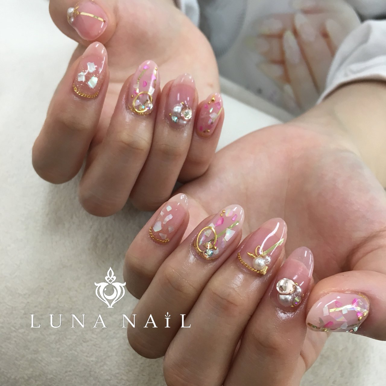 夏 海 ハンド シースルー チェーン Luna Nail のネイルデザイン No ネイルブック