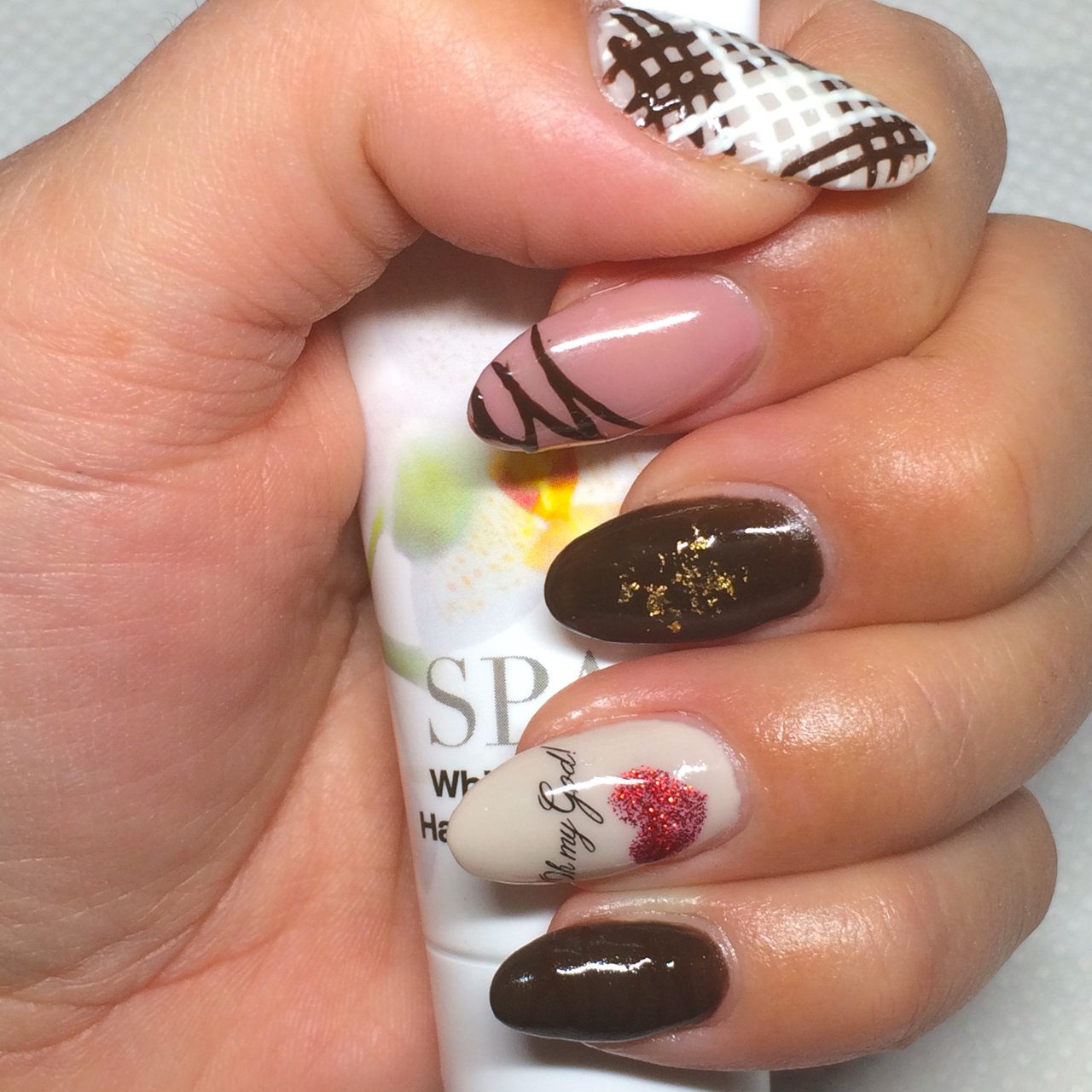 バレンタイン スイーツ セルフネイル Nails Sanaのネイルデザイン No ネイルブック